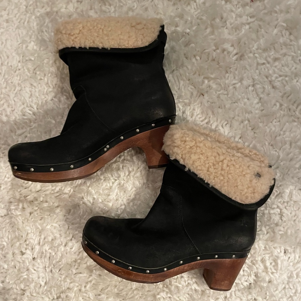 Ugg black boots
